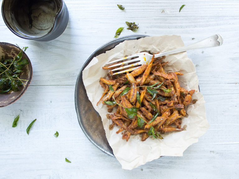 FRIED ANCHOVIES WITH CURRY LEAVES The Blurry Lime