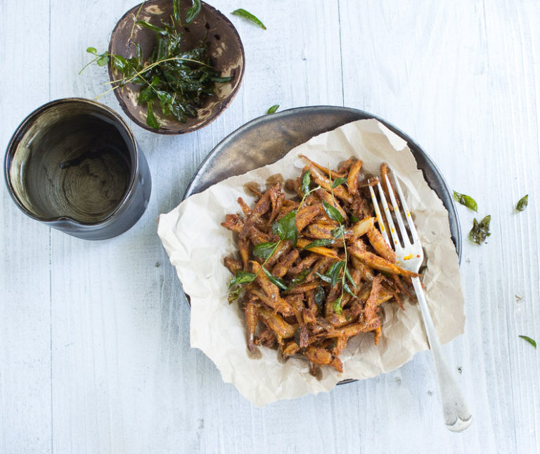 FRIED ANCHOVIES WITH CURRY LEAVES The Blurry Lime